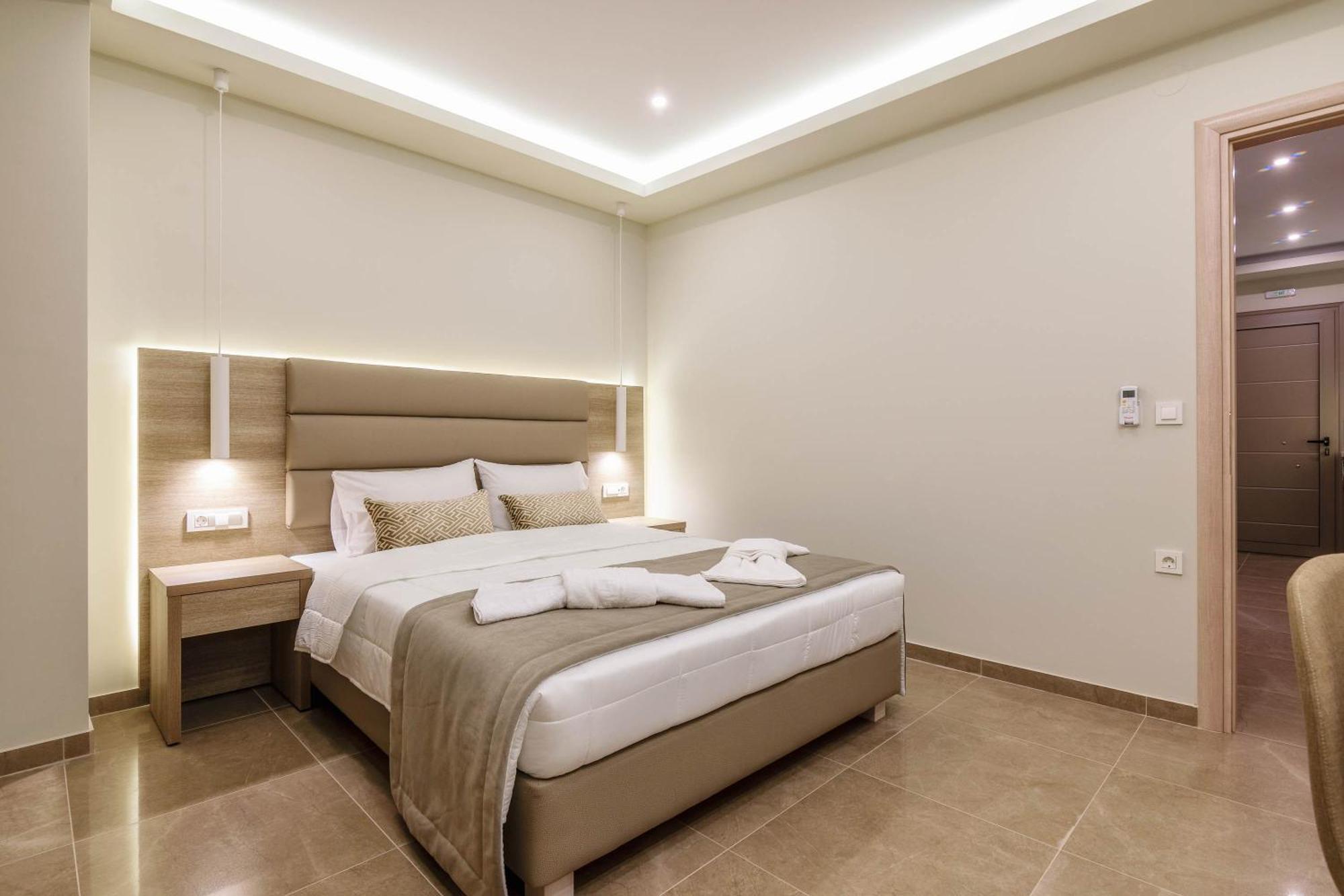 Remezzo Studios & Apartments 阿莫迪 外观 照片