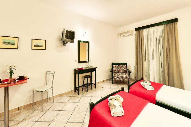 Remezzo Studios & Apartments 阿莫迪 外观 照片